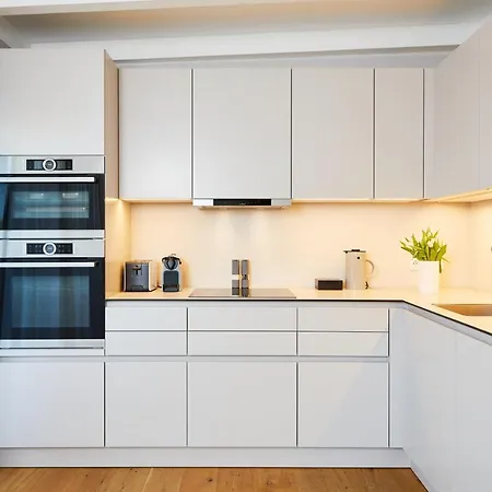 Fuchsbau Romantik & Restaurant & Fox Bar 4*