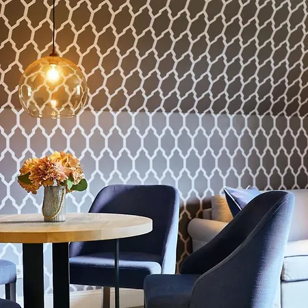 Fuchsbau Romantik & Restaurant & Fox Bar Hotel