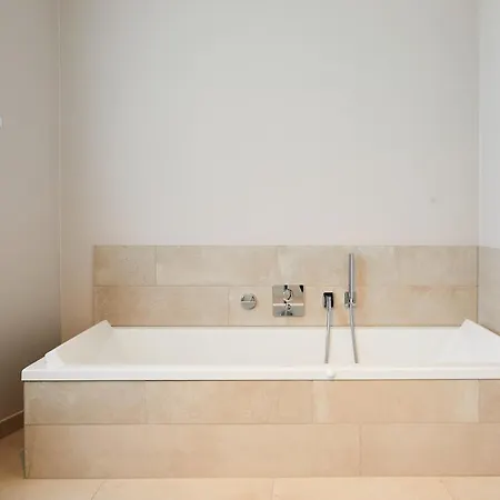 Fuchsbau Romantik & Restaurant & Fox Bar 蒂门多弗施特兰德