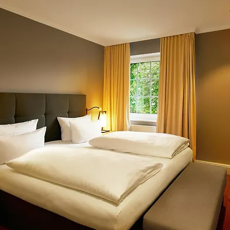 Fuchsbau Romantik & Restaurant & Fox Bar 호텔 티멘도르프스트랜드