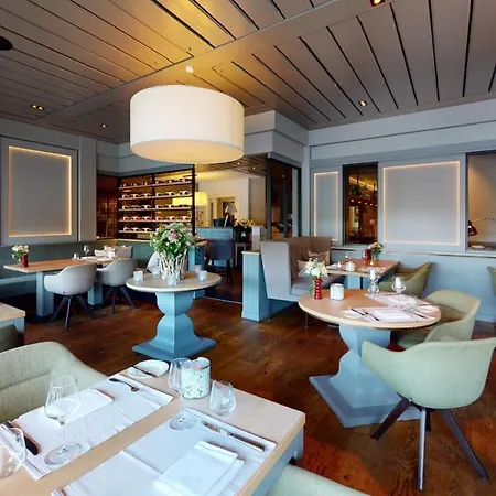 Hotel Fuchsbau Romantik & Restaurant & Fox Bar Timmendorfer Strand