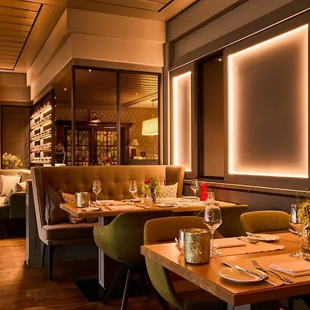 Fuchsbau Romantik & Restaurant & Fox Bar 호텔 티멘도르프스트랜드