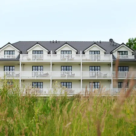 Fuchsbau Romantik & Restaurant & Fox Bar 호텔 티멘도르프스트랜드