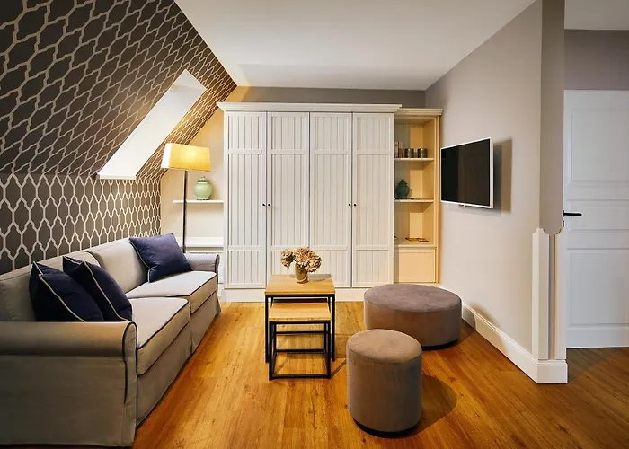 Fuchsbau Romantik & Restaurant & Fox Bar