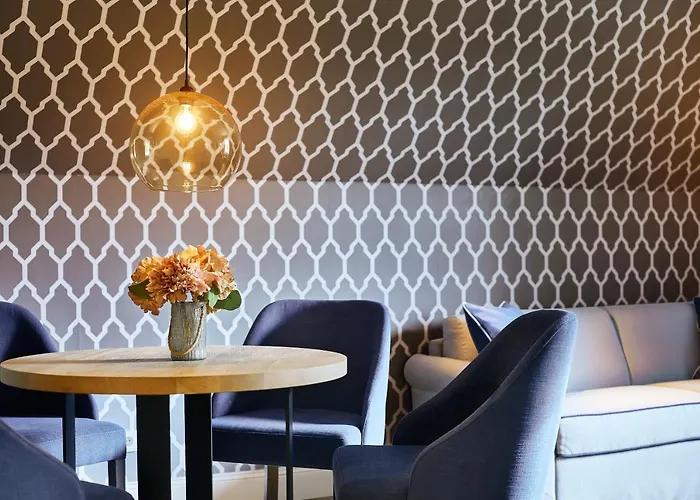 Fuchsbau Romantik & Restaurant & Fox Bar 酒店