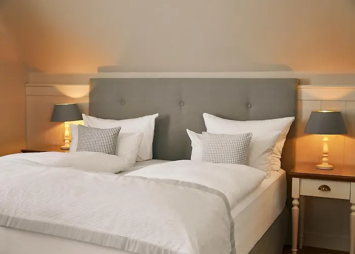 Fuchsbau Romantik & Restaurant & Fox Bar Timmendorfer Strand