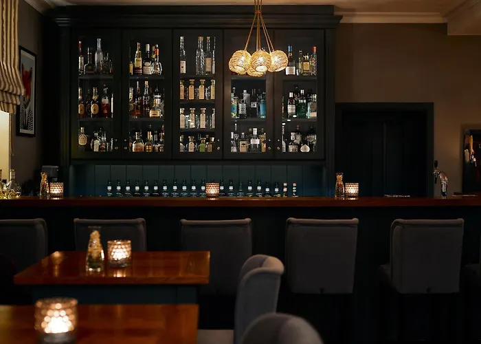 酒店 Fuchsbau Romantik & Restaurant & Fox Bar